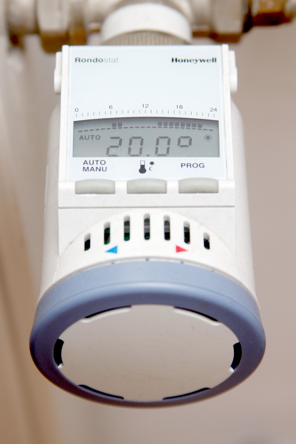 Elektroniczna głowica zaworu termostatycznego
